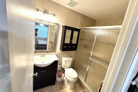 House in Tampa, Florida 3 bedrooms, 115.29 sq.m. № 1649204 - photo 10
