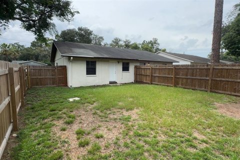 Appartement à louer à Zephyrhills, Floride: 2 chambres, 75.25 m2 № 2285150 - photo 27