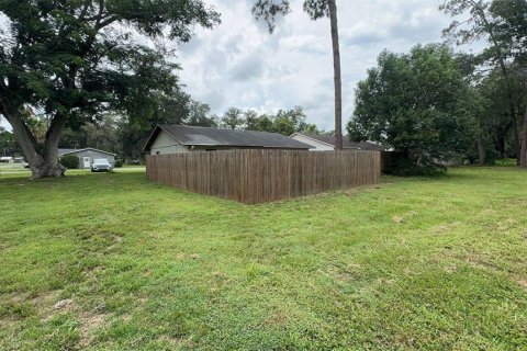 Appartement à louer à Zephyrhills, Floride: 2 chambres, 75.25 m2 № 2285150 - photo 30