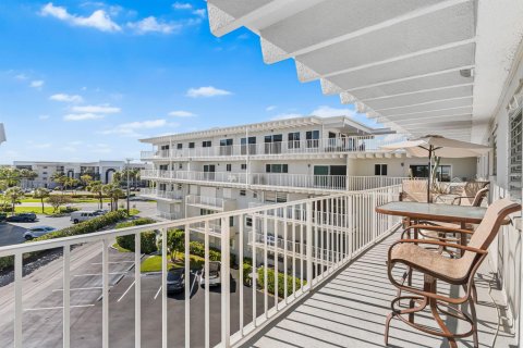 Condo in Palm Beach, Florida, 1 bedroom  № 2086792 - photo 6