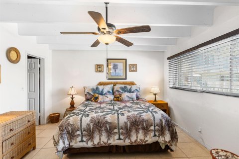 Condo in Palm Beach, Florida, 1 bedroom  № 2086792 - photo 25