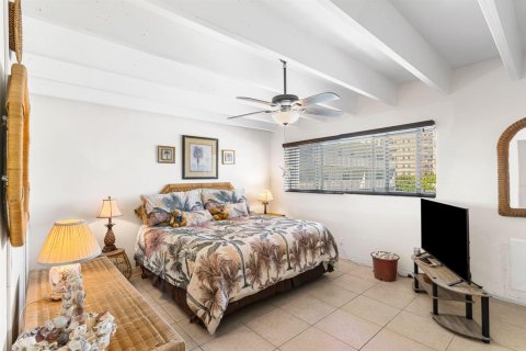 Condo in Palm Beach, Florida, 1 bedroom  № 2086792 - photo 24