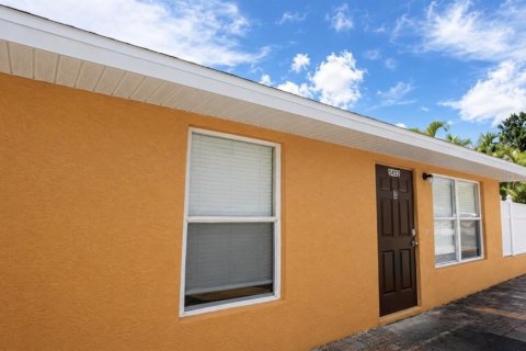 Appartement à Sarasota, Floride 2 chambres, 81.29 m2 № 2371893