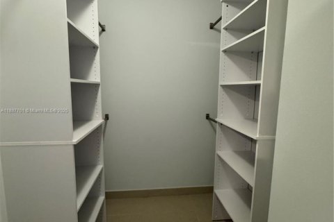 Copropriété à louer à Miramar, Floride: 3 chambres, 104.52 m2 № 1941743 - photo 27