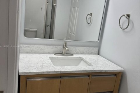 Copropriété à louer à Miramar, Floride: 3 chambres, 104.52 m2 № 1941743 - photo 7