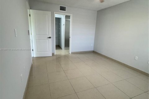 Copropriété à louer à Miramar, Floride: 3 chambres, 104.52 m2 № 1941743 - photo 28