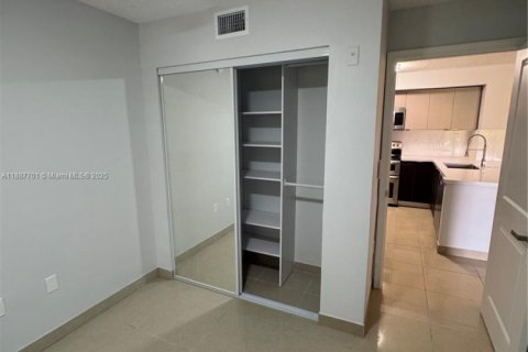 Copropriété à louer à Miramar, Floride: 3 chambres, 104.52 m2 № 1941743 - photo 23