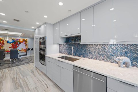 Condo in Juno Beach, Florida, 3 bedrooms № 2178577 - photo 20