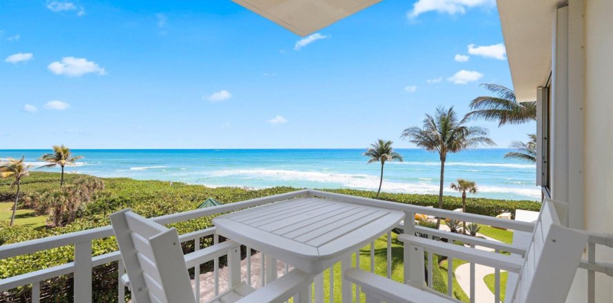 Condo in Juno Beach, Florida, 3 bedrooms № 2178577