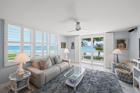 Condo in Juno Beach, Florida, 3 bedrooms № 2178577 - photo 28
