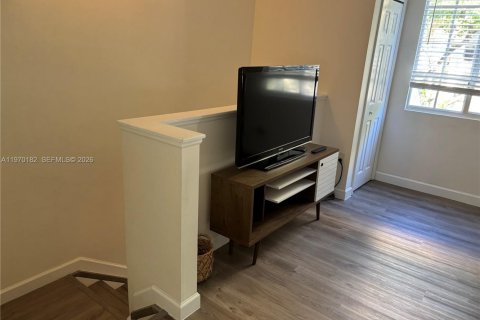 Adosado en venta en Aventura, Florida, 2 dormitorios, 122.26 m2 № 2031032 - foto 11