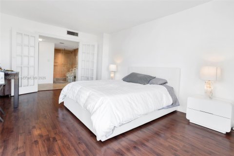 Condominio en venta en Aventura, Florida, 2 dormitorios, 90.3 m2 № 2010446 - foto 12