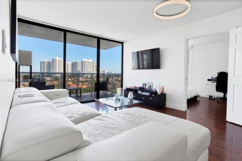 Condominio en venta en Aventura, Florida, 2 dormitorios, 90.3 m2 № 2010446 - foto 11