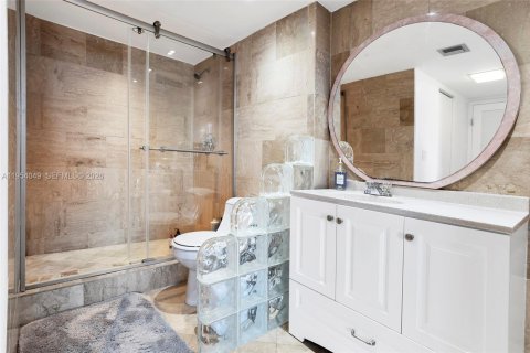 Condominio en venta en Aventura, Florida, 2 dormitorios, 90.3 m2 № 2010446 - foto 17