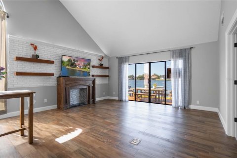 Condo in Crystal River, Florida, 3 bedrooms  № 1851723 - photo 15