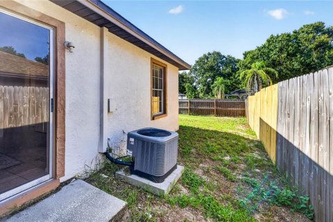 House in Palm Harbor, Florida 2 bedrooms, 74.04 sq.m. № 2258775 - photo 29
