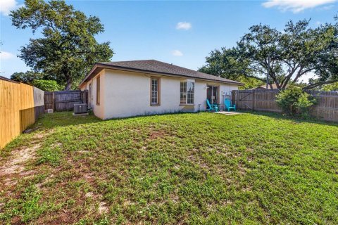 House in Palm Harbor, Florida 2 bedrooms, 74.04 sq.m. № 2258775 - photo 30