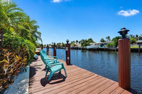 Villa ou maison à vendre à Pompano Beach, Floride: 5 chambres, 287.44 m2 № 2240941 - photo 18