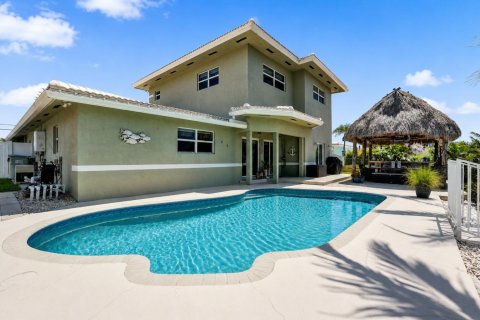 Villa ou maison à vendre à Pompano Beach, Floride: 5 chambres, 287.44 m2 № 2240941 - photo 29