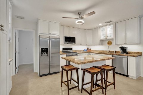 Villa ou maison à vendre à Pompano Beach, Floride: 5 chambres, 287.44 m2 № 2240941 - photo 6