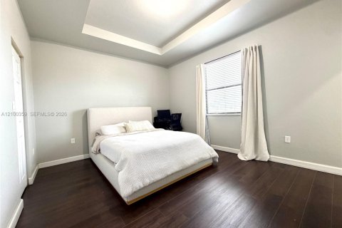 Touwnhouse à louer à Hialeah, Floride: 3 chambres, 146.23 m2 № 2400571 - photo 13
