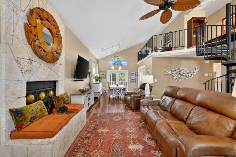 House in Ponce Inlet, Florida 3 bedrooms, 167.78 sq.m. № 2102974 - photo 4