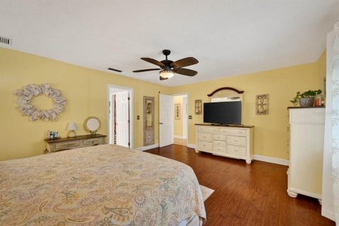 House in Ponce Inlet, Florida 3 bedrooms, 167.78 sq.m. № 2102974 - photo 20