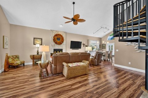 House in Ponce Inlet, Florida 3 bedrooms, 167.78 sq.m. № 2102974 - photo 5