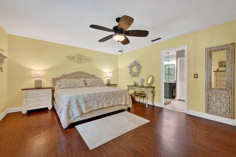 House in Ponce Inlet, Florida 3 bedrooms, 167.78 sq.m. № 2102974 - photo 19