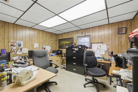 Propiedad comercial en venta en Ocala, Florida, 371.61 m2 № 2329106 - foto 13