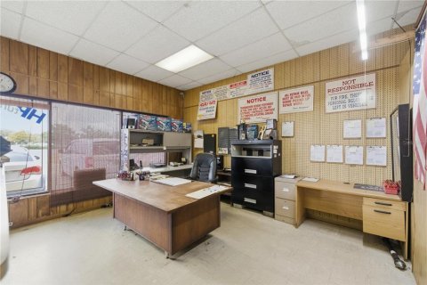 Propiedad comercial en venta en Ocala, Florida, 371.61 m2 № 2329106 - foto 11