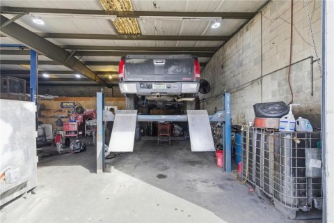 Propiedad comercial en venta en Ocala, Florida, 371.61 m2 № 2329106 - foto 18