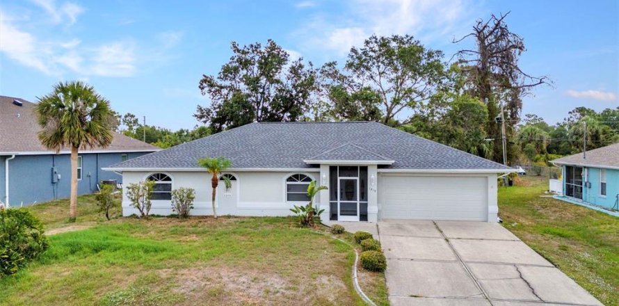 House in North Port, Florida 3 bedrooms, 164.25 sq.m. № 1759479