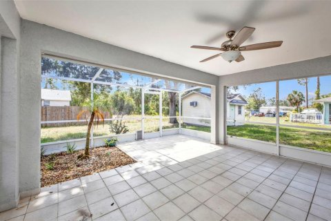 House in North Port, Florida 3 bedrooms, 164.25 sq.m. № 1759479 - photo 24