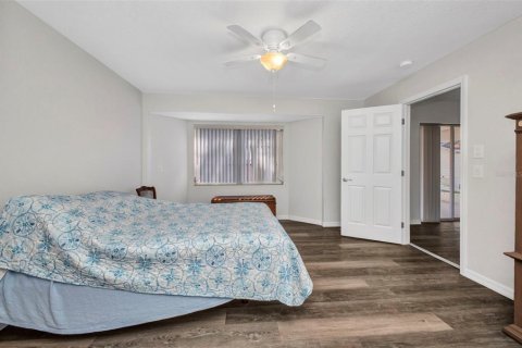 House in North Port, Florida 3 bedrooms, 164.25 sq.m. № 1759479 - photo 14