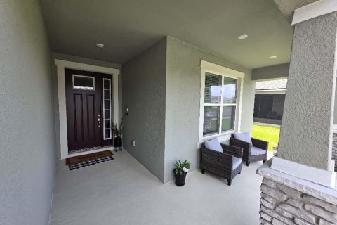Villa ou maison à vendre à Kissimmee, Floride: 4 chambres, 232.26 m2 № 2296947 - photo 2