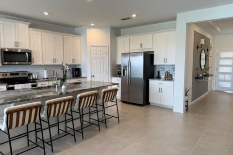 Villa ou maison à vendre à Kissimmee, Floride: 4 chambres, 232.26 m2 № 2296947 - photo 16