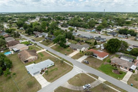 Casa en venta en Deltona, Florida, 2 dormitorios, 121.89 m2 № 2129958 - foto 26