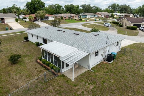 Casa en venta en Deltona, Florida, 2 dormitorios, 121.89 m2 № 2129958 - foto 22