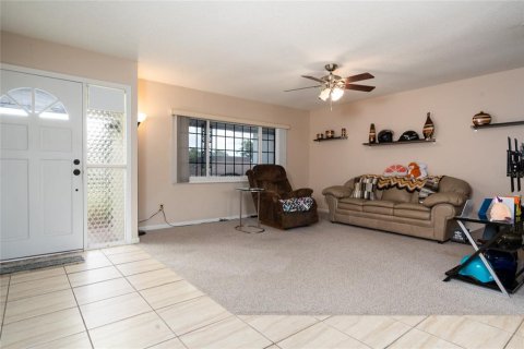 Casa en venta en Deltona, Florida, 2 dormitorios, 121.89 m2 № 2129958 - foto 7