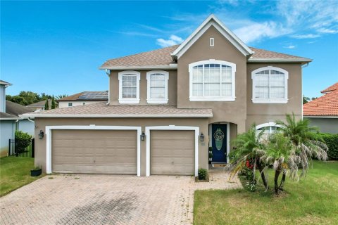 House in Davenport, Florida 4 bedrooms, 310.29 sq.m. № 2373290
