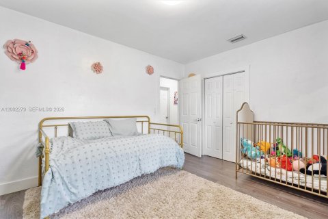 Villa ou maison à vendre à Miami, Floride: 3 chambres, 136.38 m2 № 2068247 - photo 17