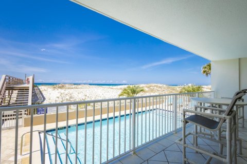Condo in Fort Walton Beach, Florida, 2 bedrooms  № 589888 - photo 1
