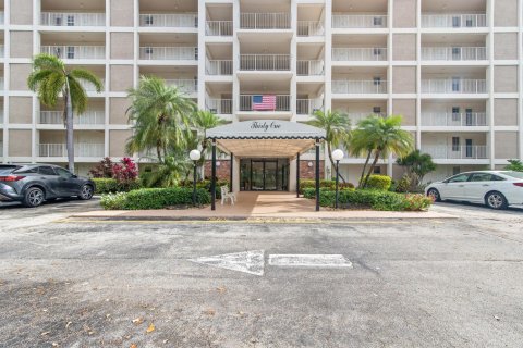 Condominio en Pompano Beach, Florida, 3 dormitorios  № 2088228