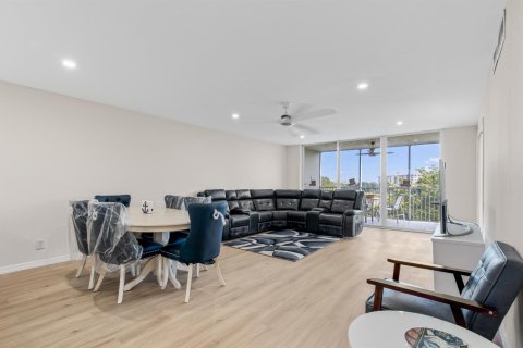 Condominio en alquiler en Pompano Beach, Florida, 3 dormitorios, 129.13 m2 № 2088228 - foto 14