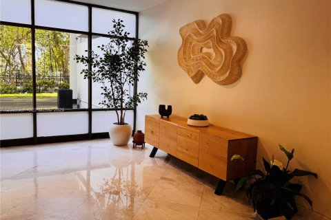 Copropriété à vendre à Aventura, Floride: 1 chambre, 82.4 m2 № 2085906 - photo 16