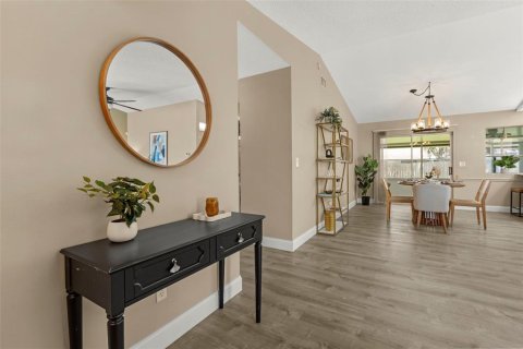 Villa ou maison à vendre à Edgewater, Floride: 3 chambres, 157.93 m2 № 2358161 - photo 6