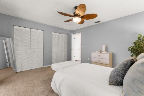 Villa ou maison à vendre à Edgewater, Floride: 3 chambres, 157.93 m2 № 2358161 - photo 21