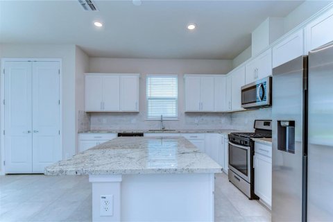 Casa en alquiler en Land O' Lakes, Florida, 4 dormitorios, 204.66 m2 № 1885340 - foto 22