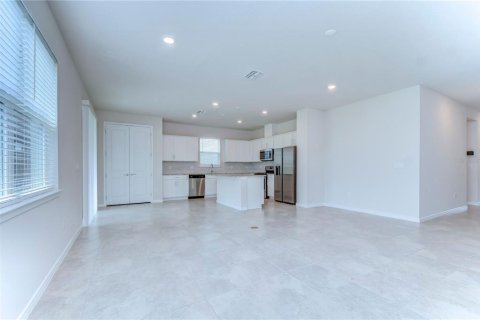 Casa en alquiler en Land O' Lakes, Florida, 4 dormitorios, 204.66 m2 № 1885340 - foto 16